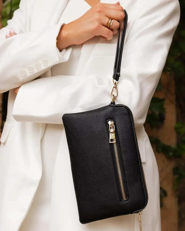Louenhide Poppy Clutch Black
