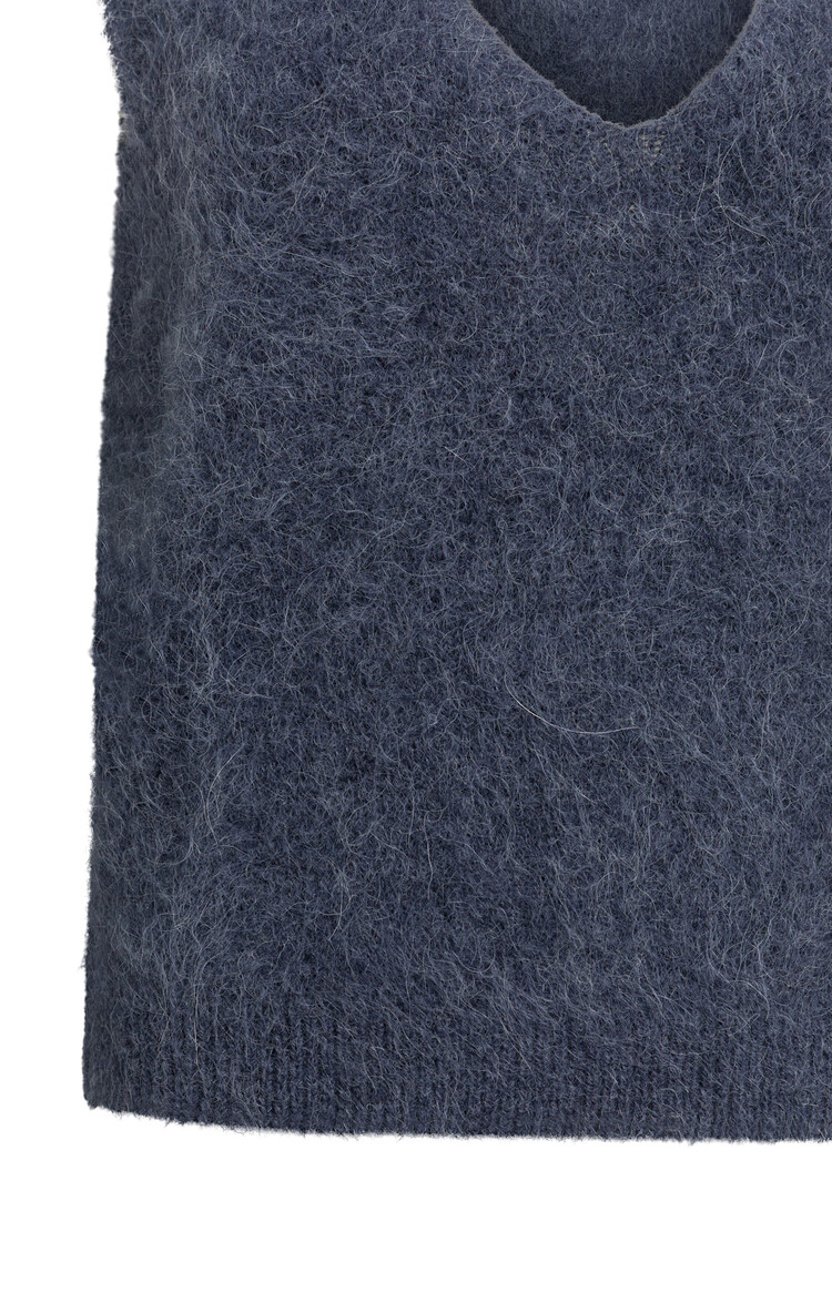 Yaya Spencer with Deep V-Neck Odyssey Gray Melange