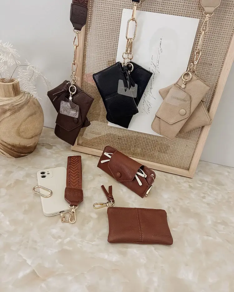 Louenhide Ziggy Saddle Accessory Bundle Saddle Chocolate