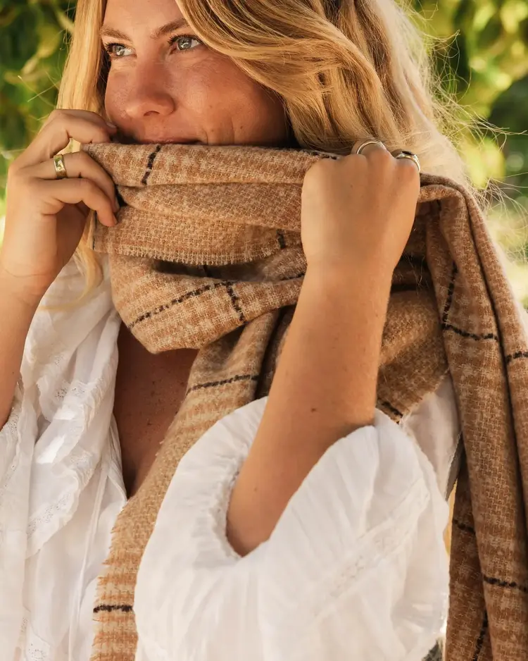 Louenhide Cardiff Scarf Camel
