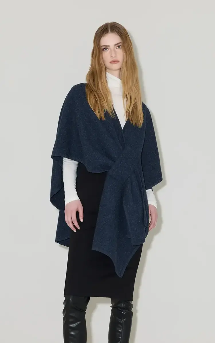 Soia & Kyo CLAUDELLE Knit Wrap Night Blue