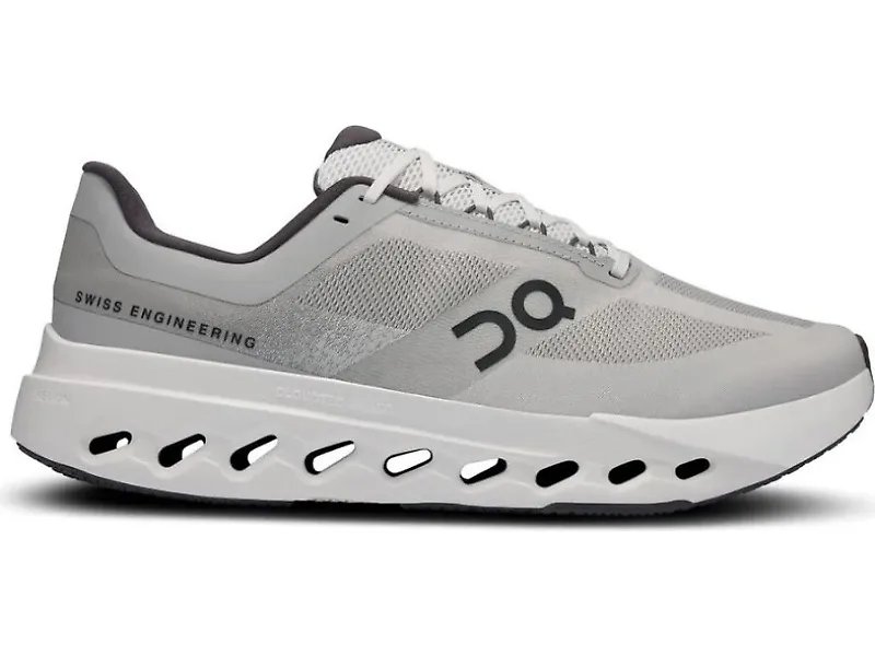 On Running WOMEN'S CLOUDSURFER NEXT