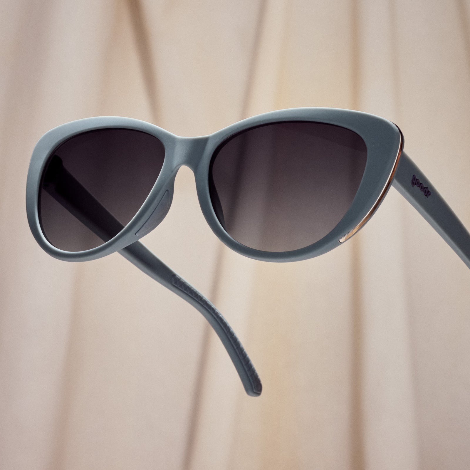 goodr NOT GRAY, DIET BLACK