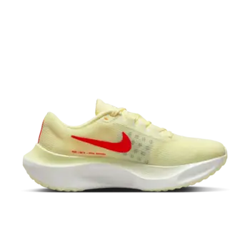 Nike Women's Zoom Fly 5
