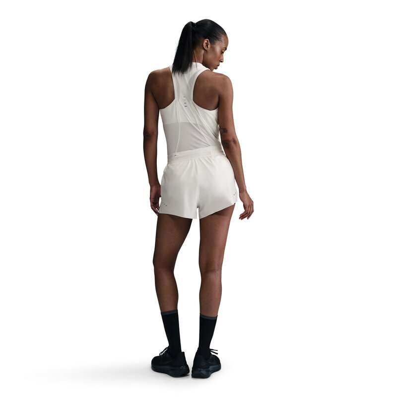 Nike WOMEN'S DRI-FIT MID-RISE 2.5" SHORT
