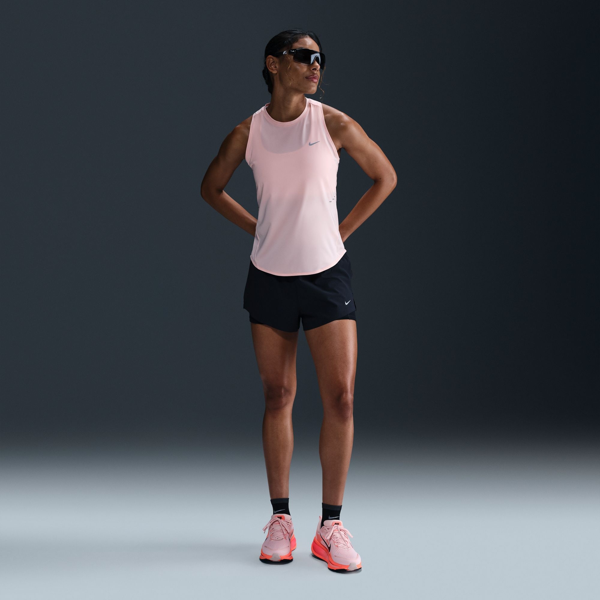 Nike WOMEN'S SWIFT RUNNING TANK