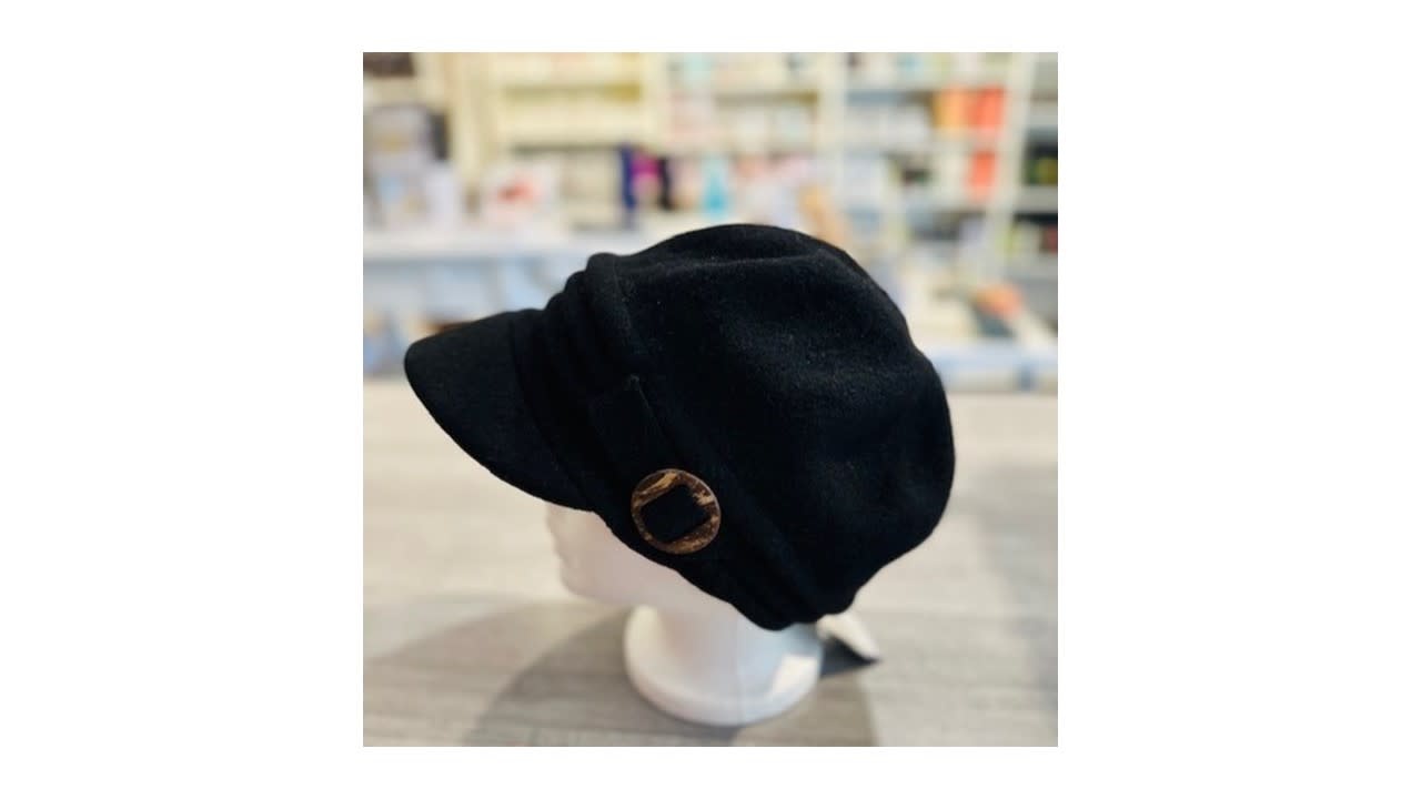 Chapeau - casquette Noir ( Hiver ) - Boutique Amandine Joliette