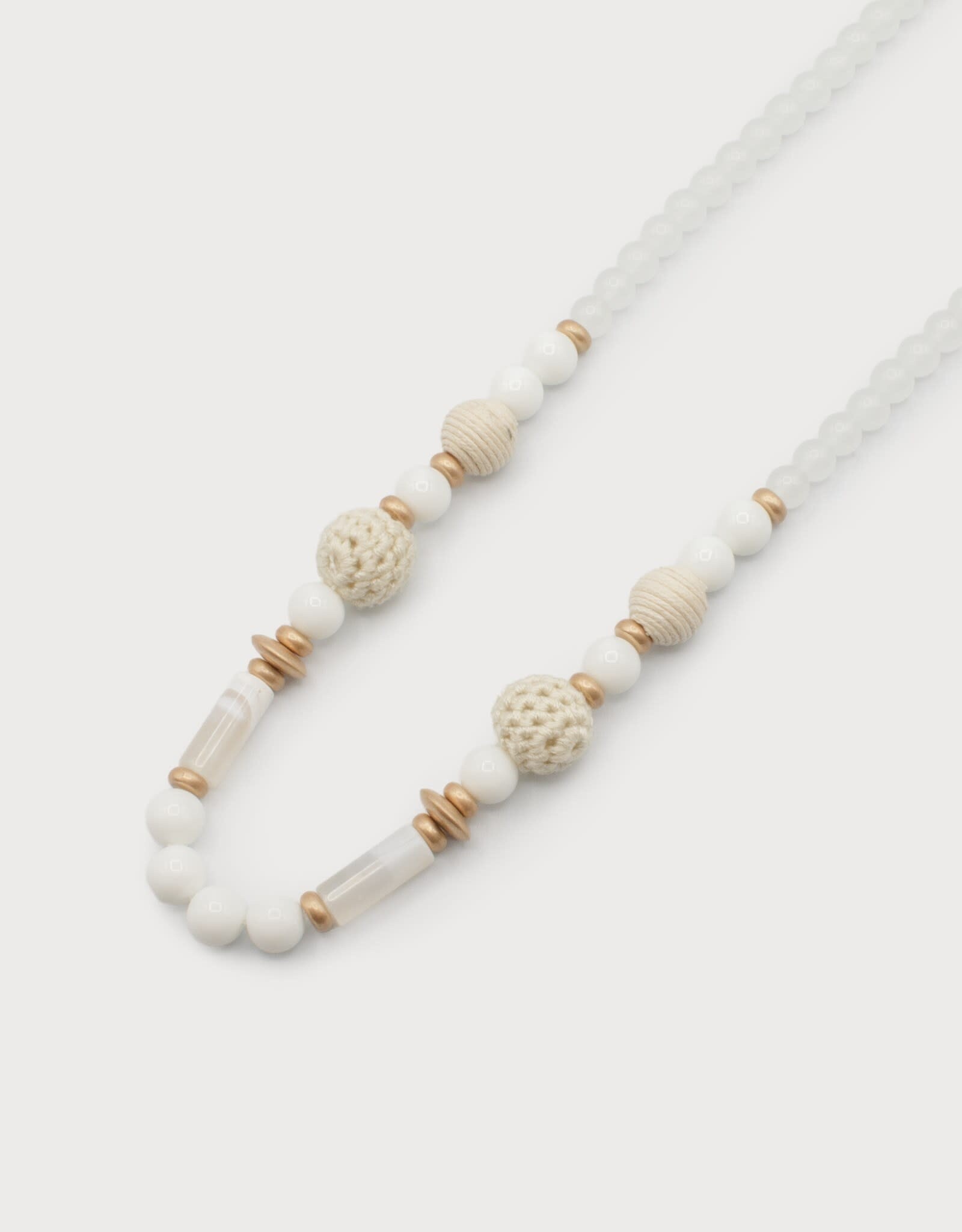 Caracol Long collier #1643 Blanc & Or