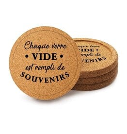 La maison du bar Ens Sous-verre - rempli de souvenirs