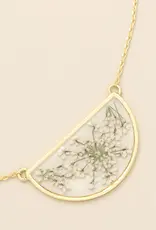 Collier  Fleurs Pressées  - Dentelles Blanches