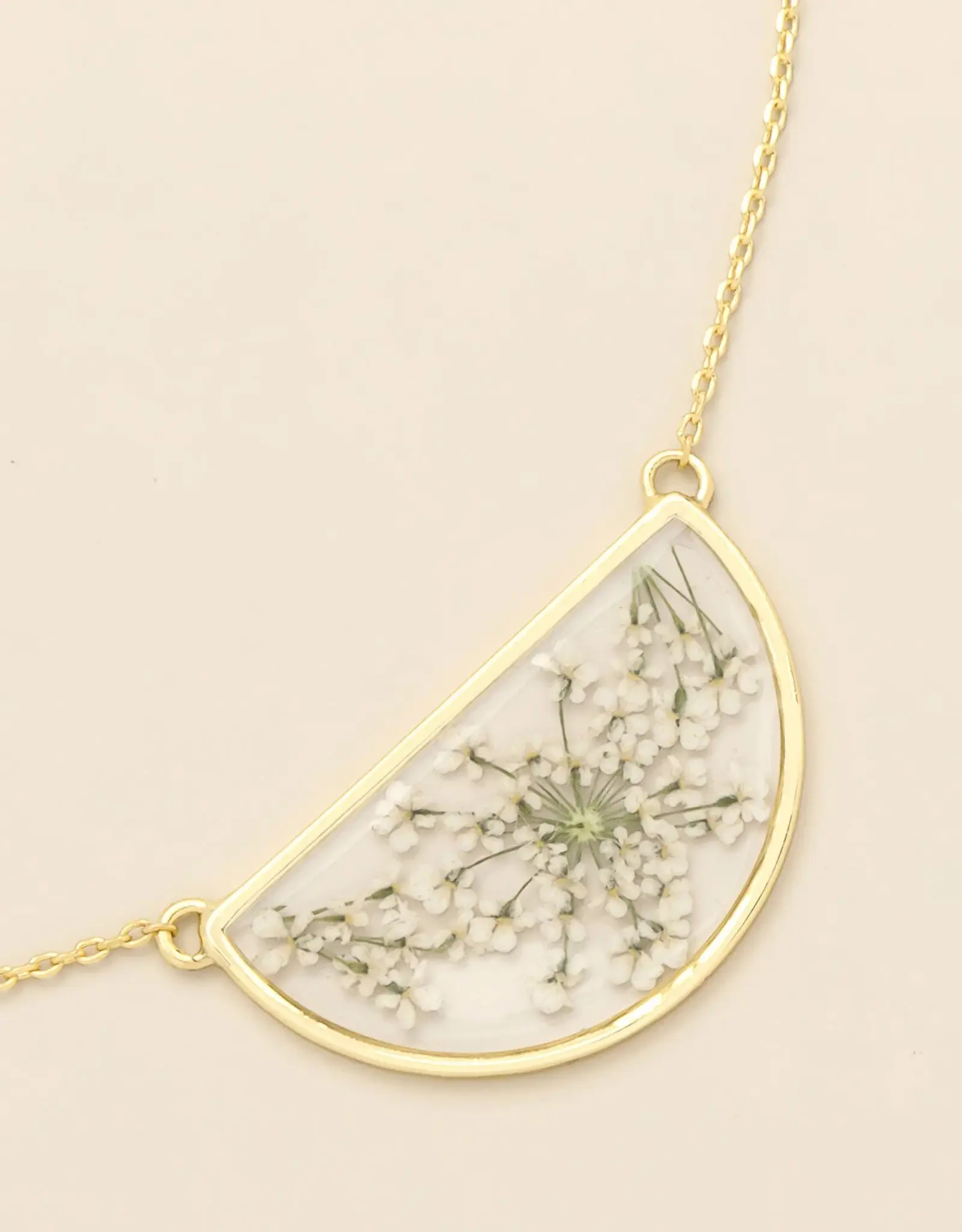 Collier  Fleurs Pressées  - Dentelles Blanches