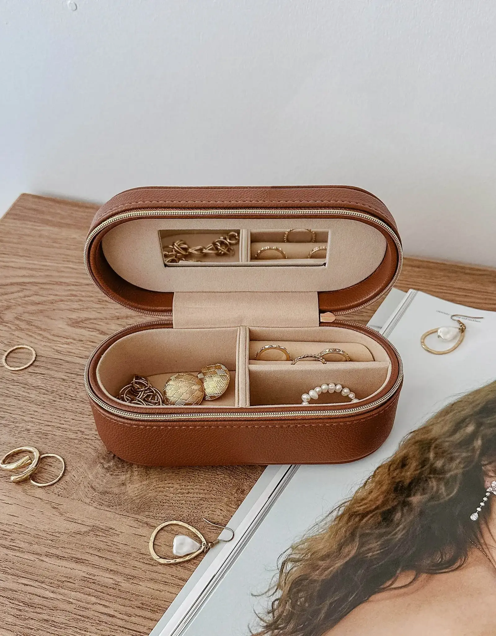 Louenhide Étui bijoux Ovale Charlee - Tan