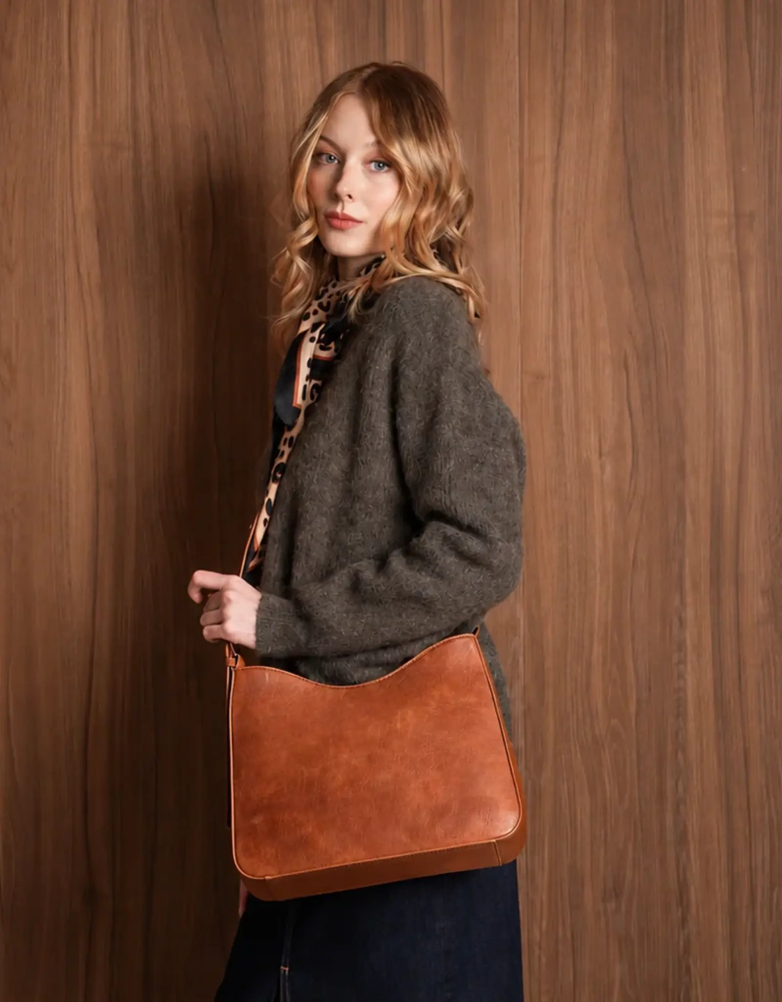 Lambert Sutton  crossbody - Tan