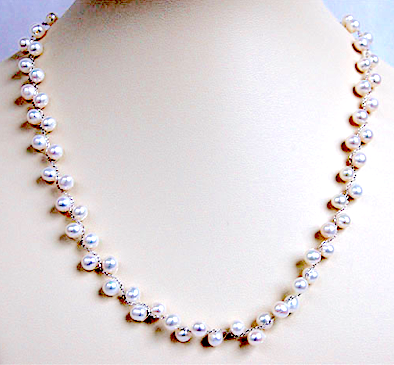 Jane Pearl World Cluster of Pearl Necklace