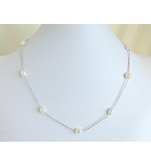 Jane Pearl World Floating Pearl Necklace
