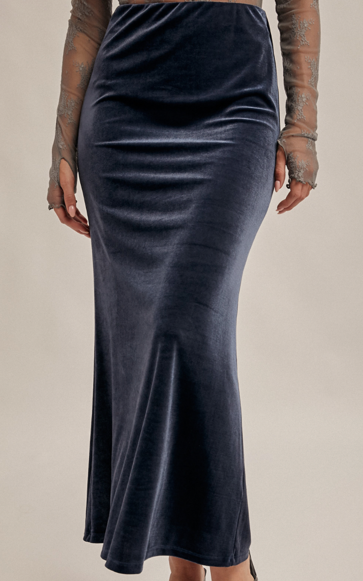 Hem & Thread PULL-ON VELVET MAXI SKIRT