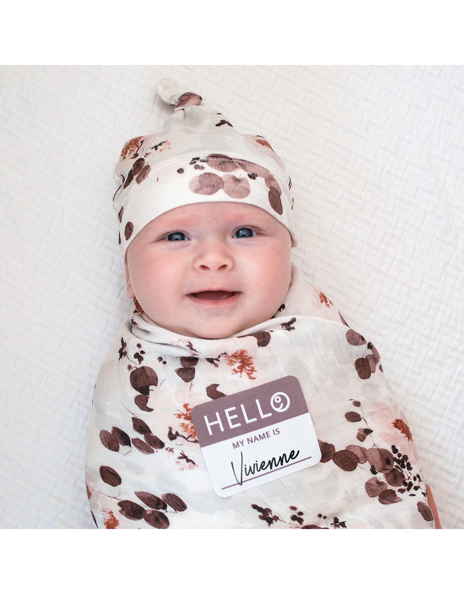 Hello World Blanket & knotted hat - Eucalyptus