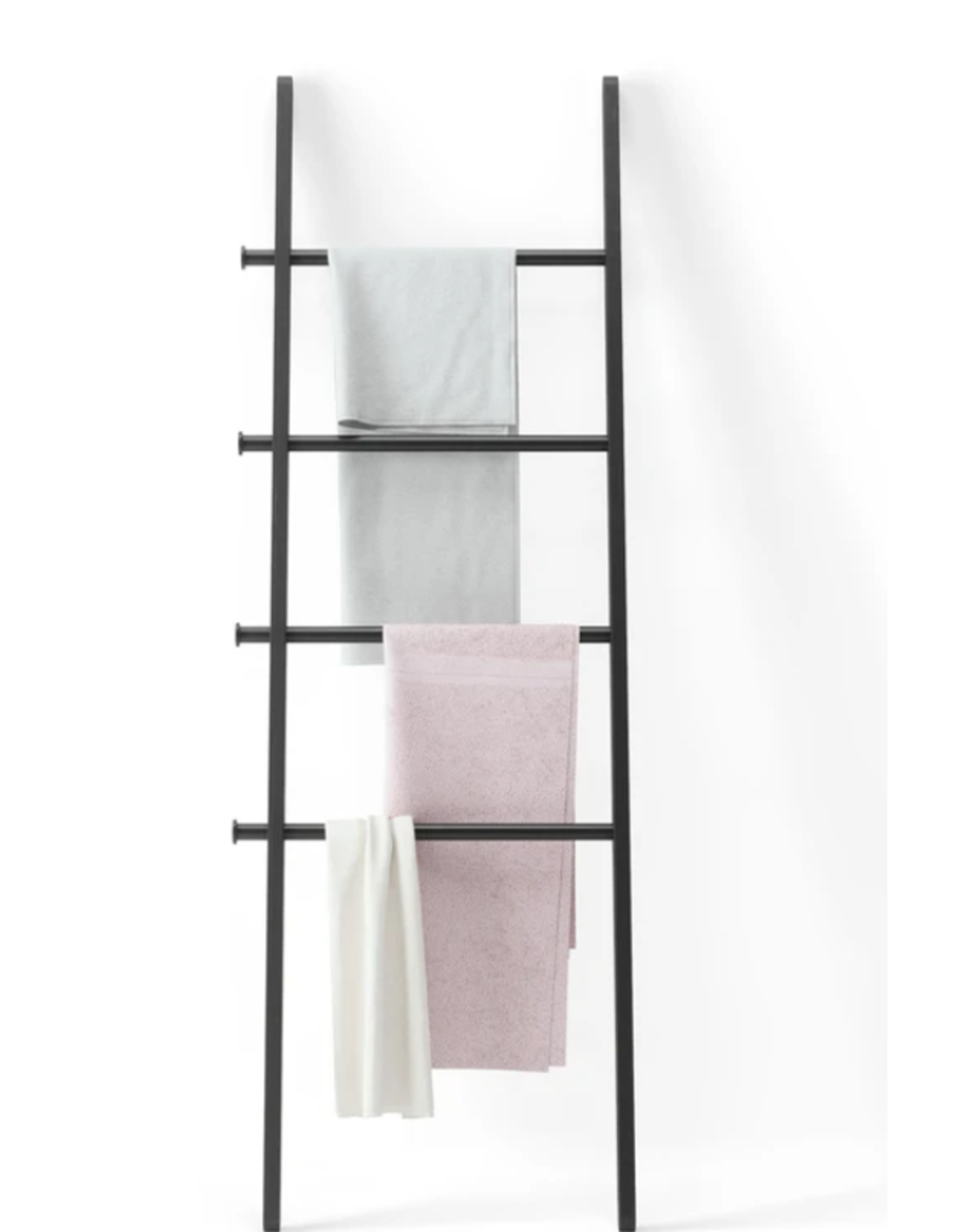 Leana ladder black