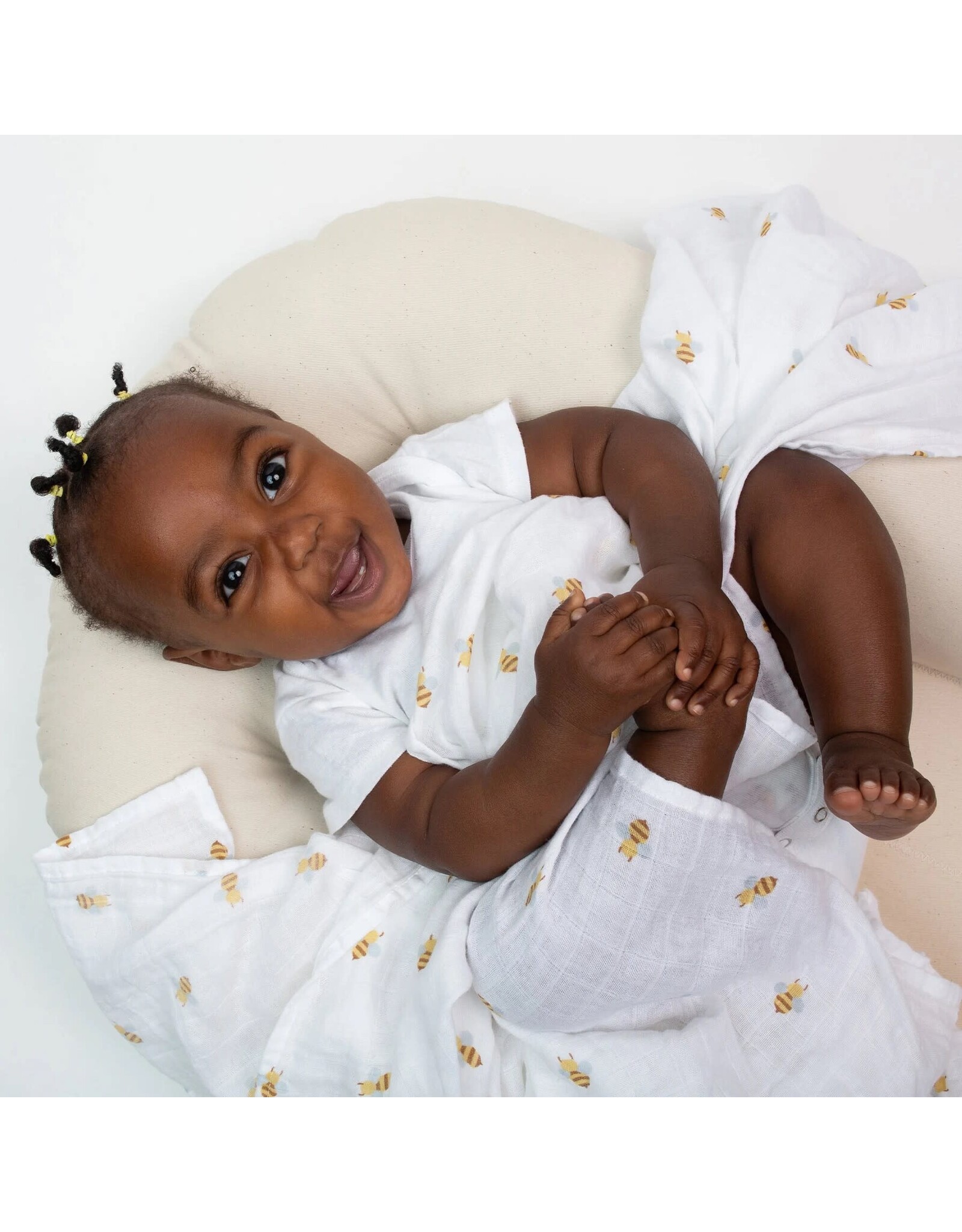 Lulujo Muslin Swaddle Blanket - Bees