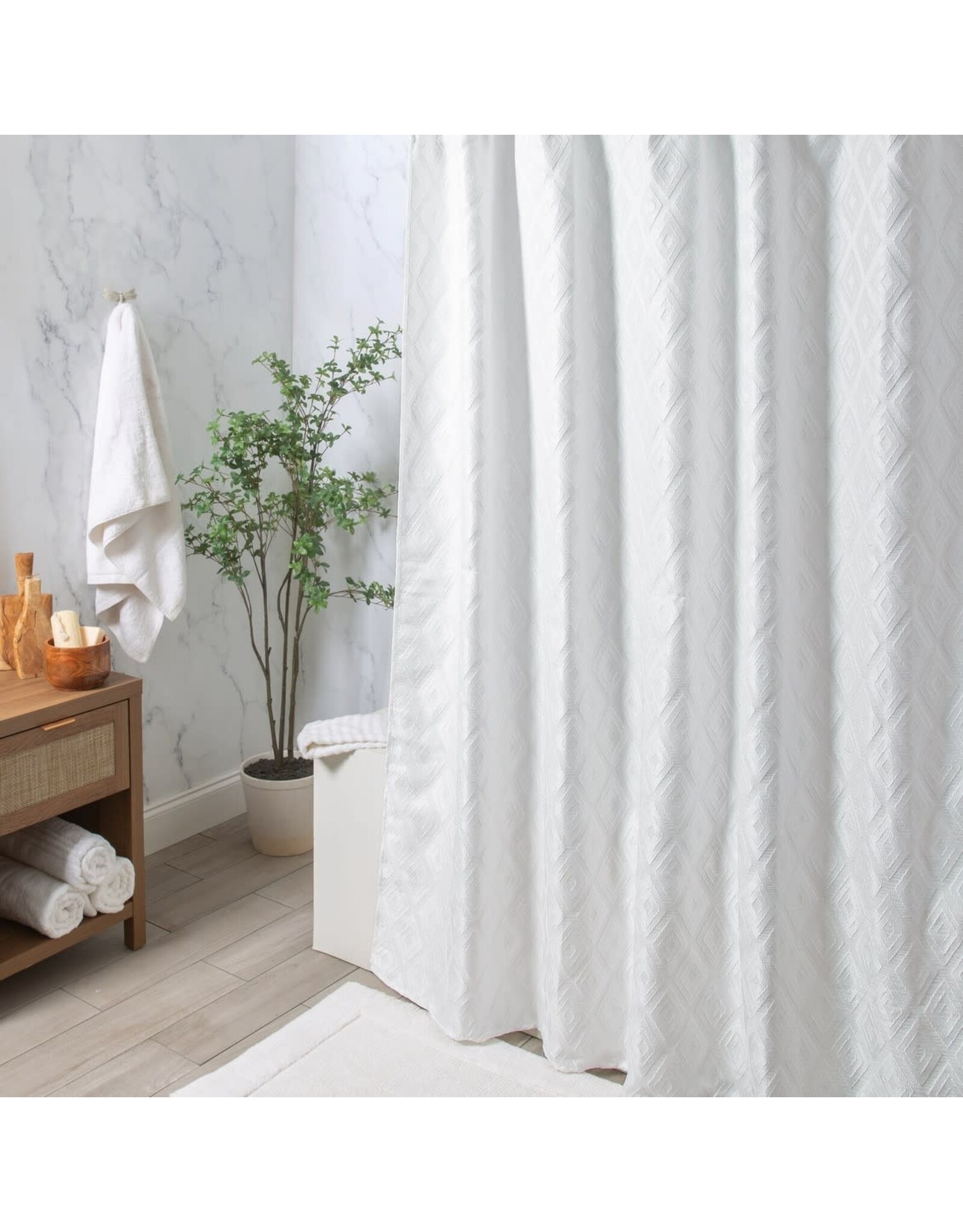Diamant Fabric Shower Curtain 70"x72"