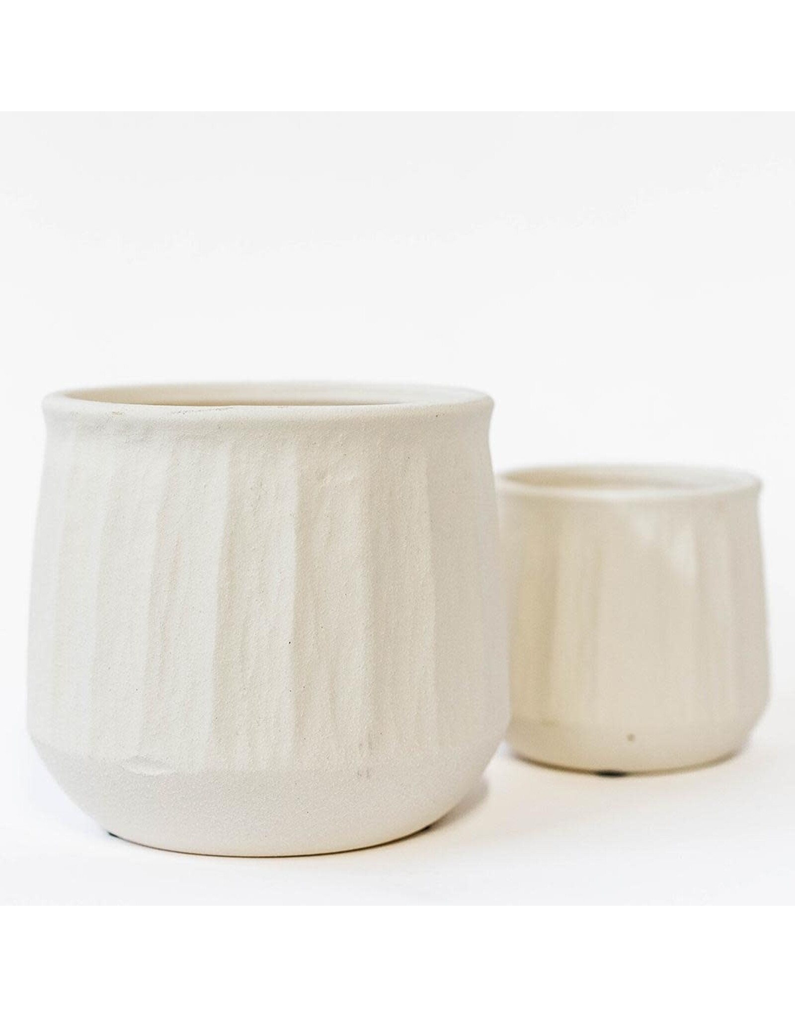 Cream Ribbed Ceramic Pot - large
