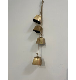 Blitzen Square Bell Bunch