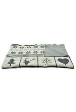 Cream/Grey Quilt Style Throw