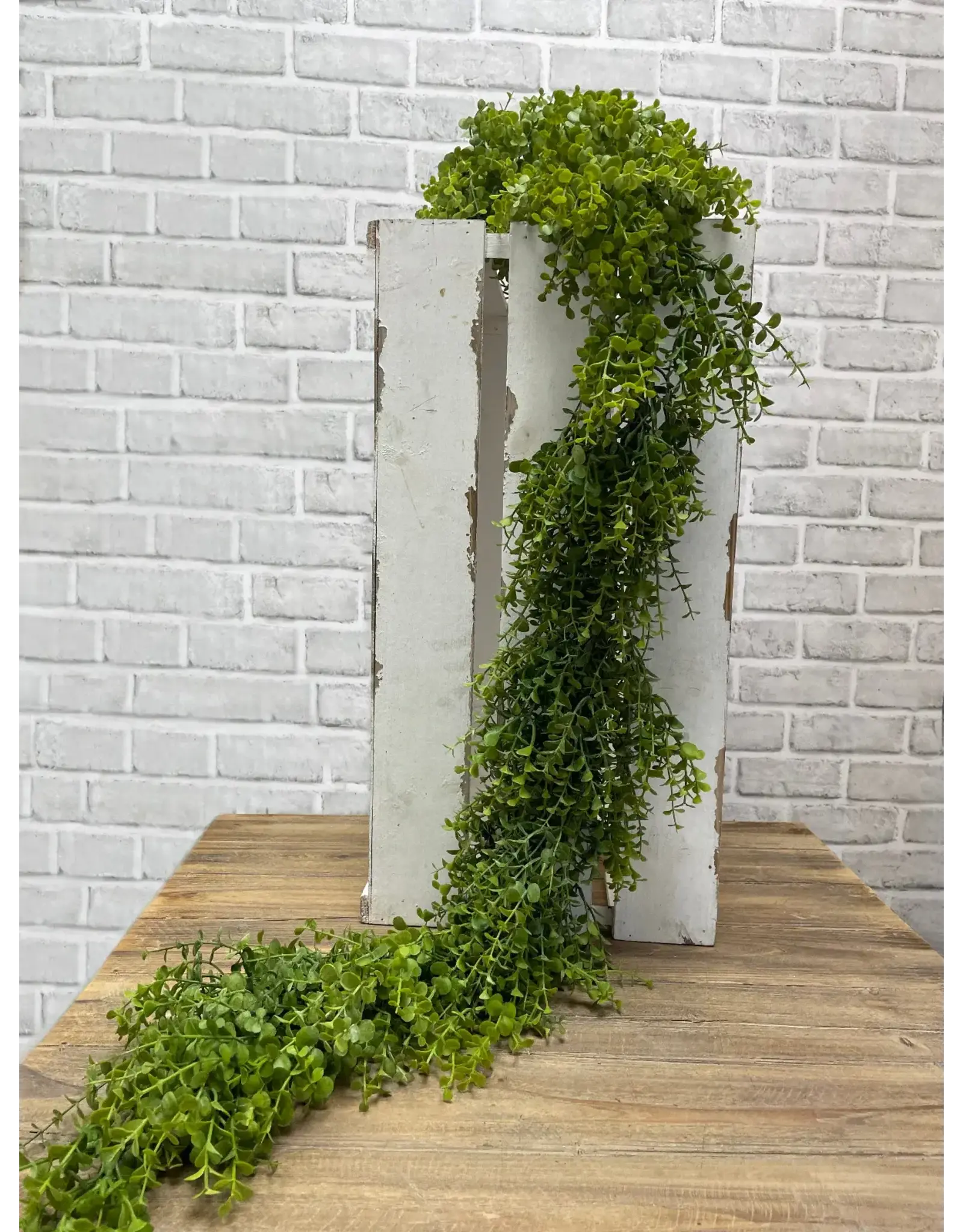 5' Fresh Touch Baby Tears Garland