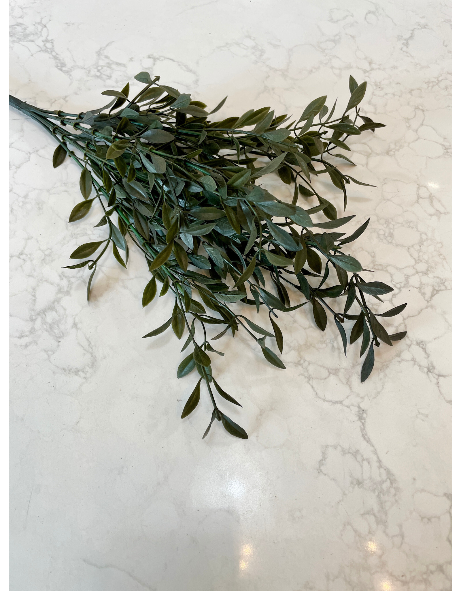 18" Willow Leaves Bush