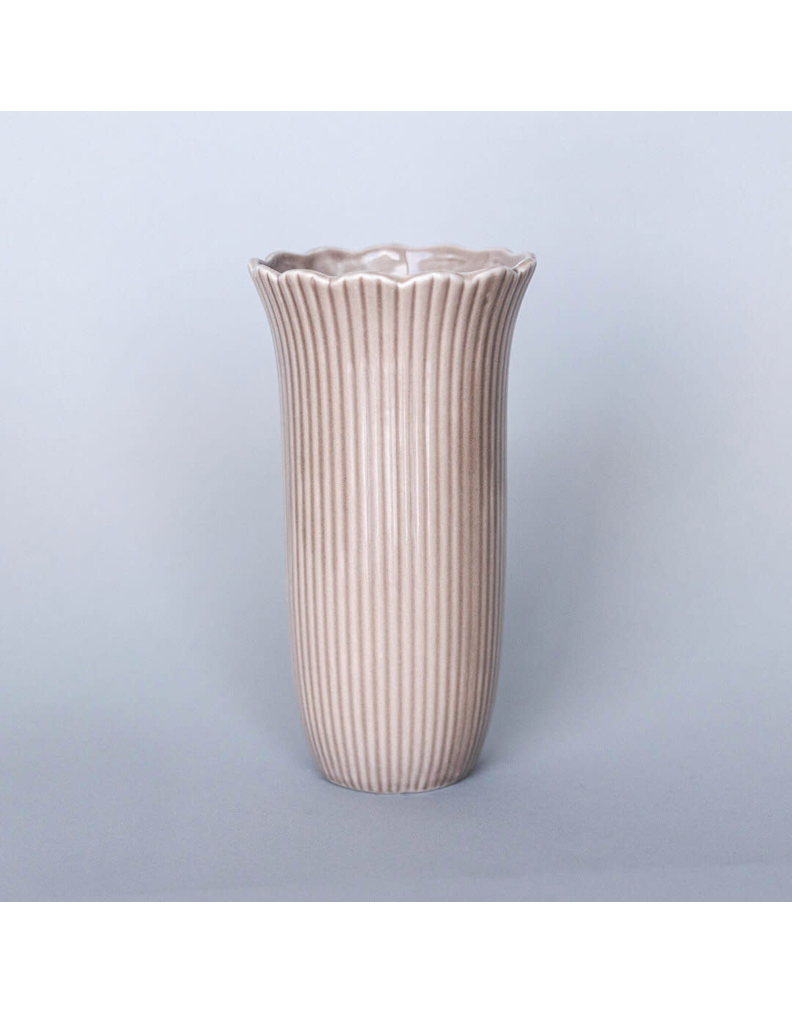 Large Scalloped Vase - Brown