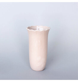 Small Scalloped Vase - Beige