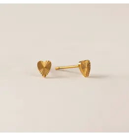 Fluted Heart Studs - Gold