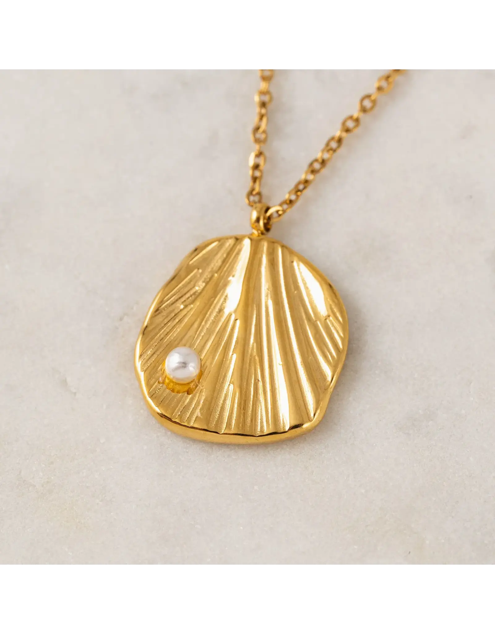 Cove Necklace - Gold