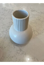 Jenere White Ceramic Rounded Vase