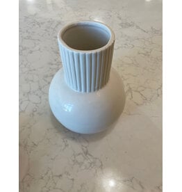 Jenere White Ceramic Rounded Vase