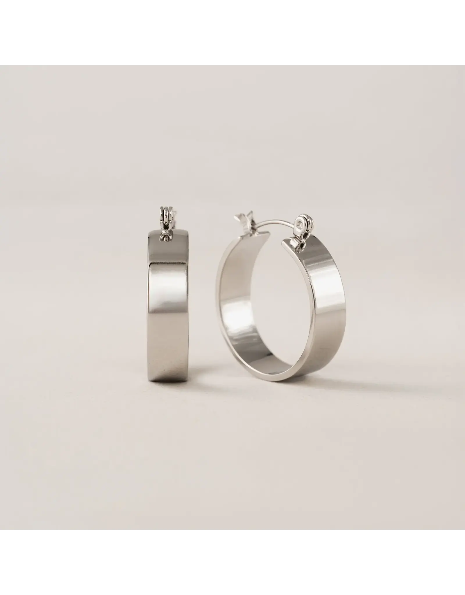 Khloe Hoop Earrings - Silver
