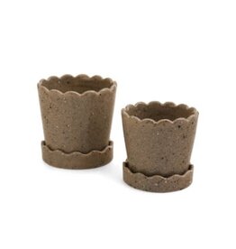 Brown Planter with Scallopped Edge - large