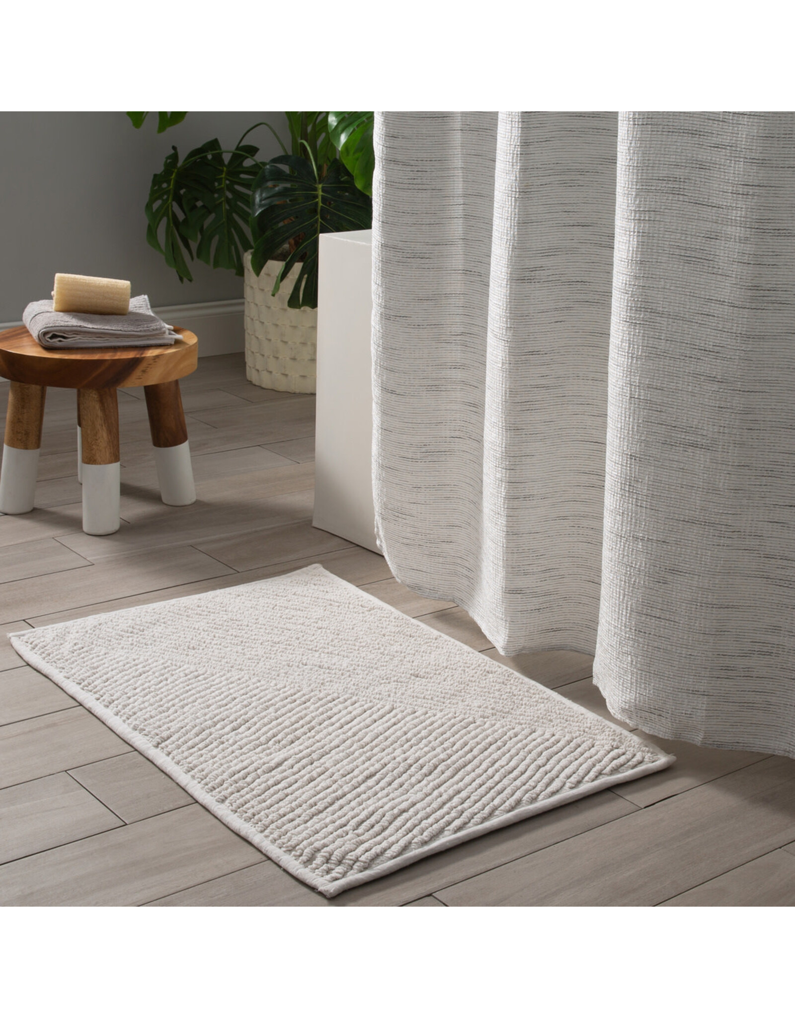 Bently Reversible Bath Mat