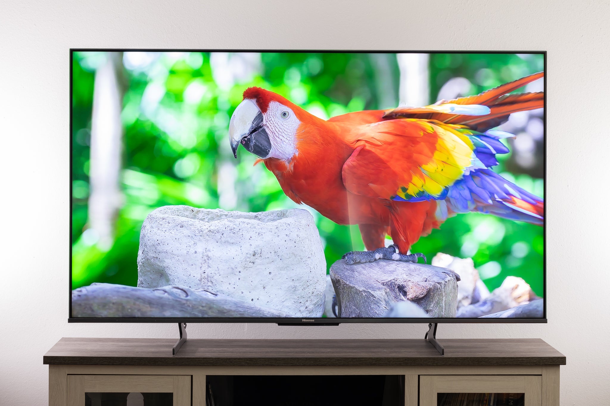 The Savvy Viewer's Guide to Refurbished TVs: As Good as New, Without the Price Tag