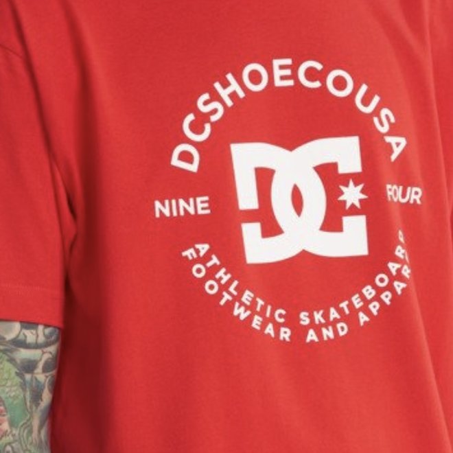 DC STAR PILOT SS TEE RED