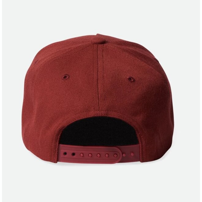 CREST C MP SNAPBACK HAT BARN RED