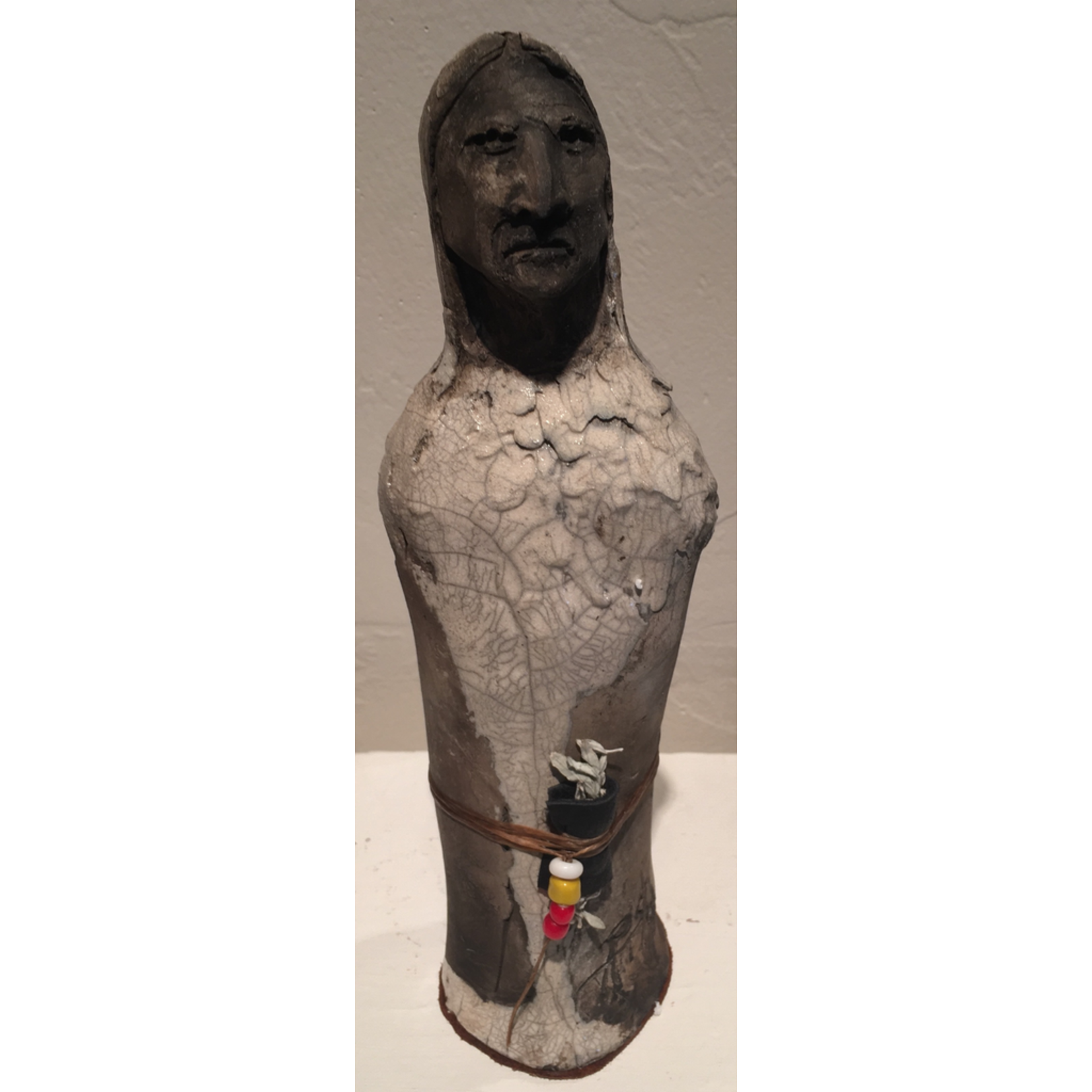 "WHITE ROCK" 11.5x3.5 CLAY SCULPTURE Art Gallery H
