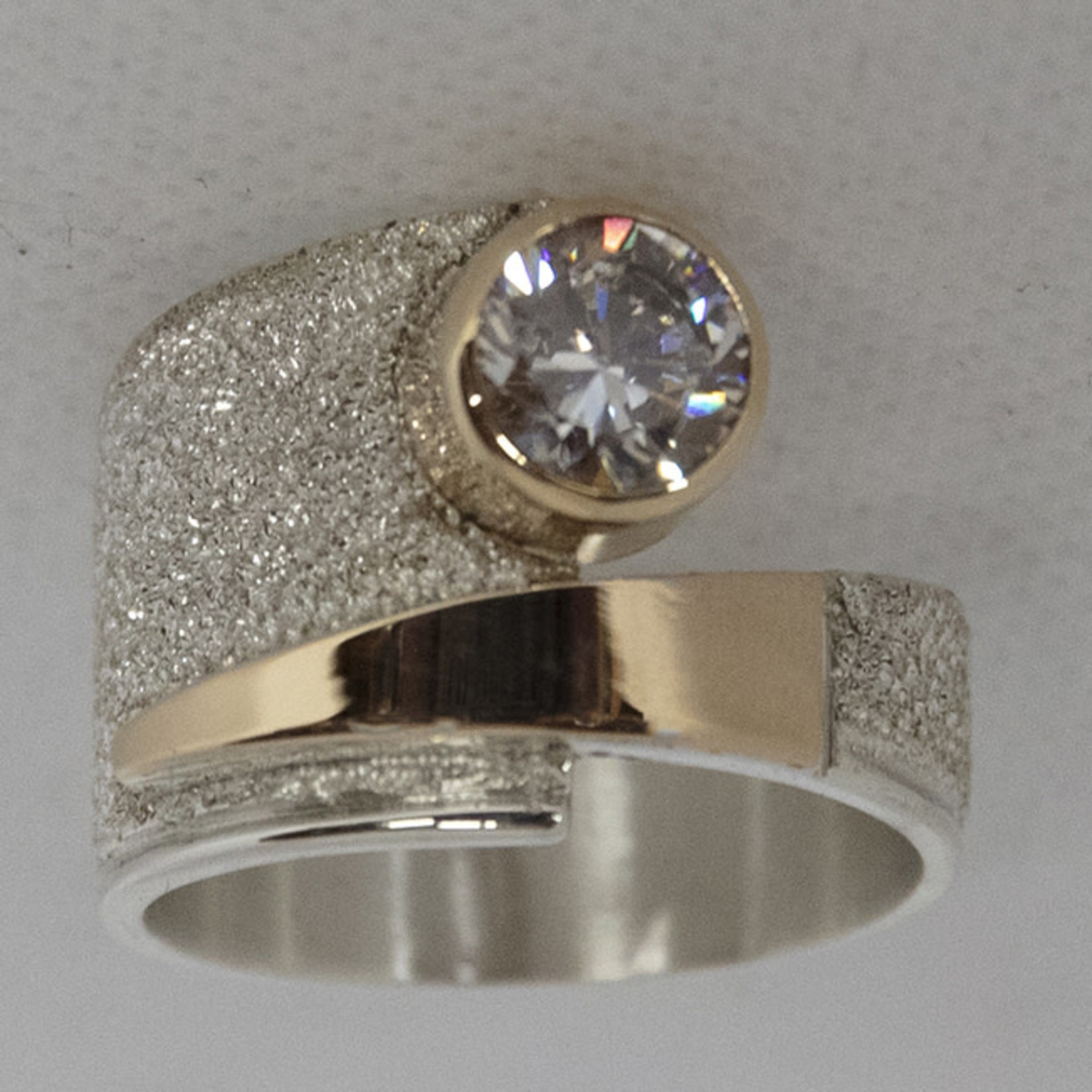 SILVER/GOLD CZ WRAP RING KWH520-13 - Art Gallery H