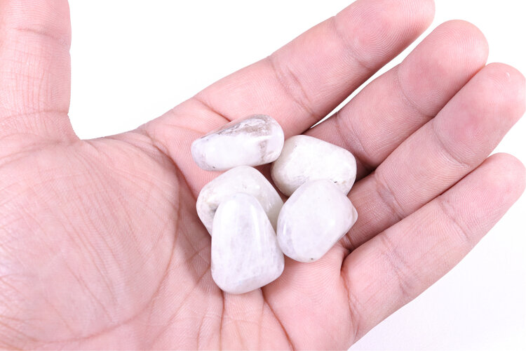 Rainbow Moonstone Tumbled India 11-25g