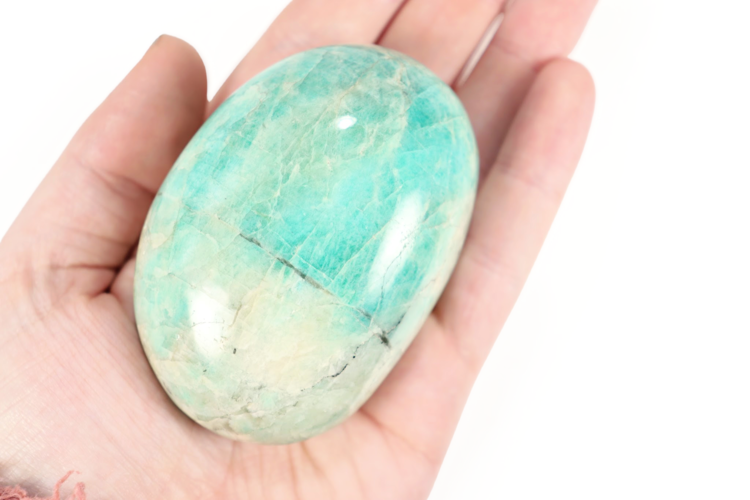 Amazonite Palm Stone 126-150g