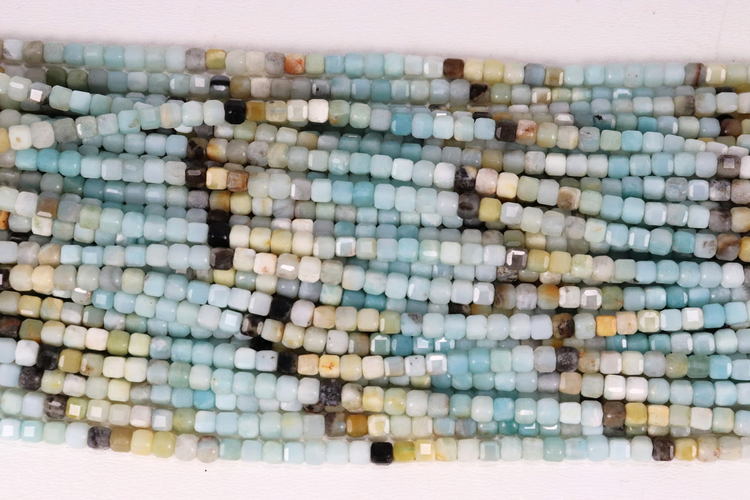 Amazonite Faceted Cube 4mm