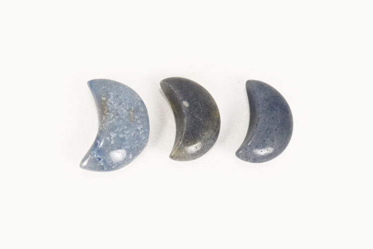 Crescent Moons 30mm
