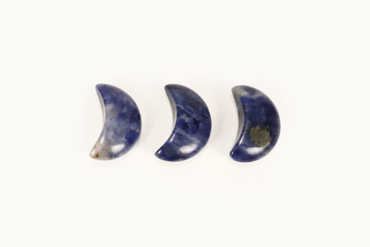 Crescent Moons 30mm