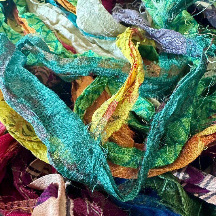 Mar. 7 SAT 10-12pm Recycled Silk Bead Earring Class