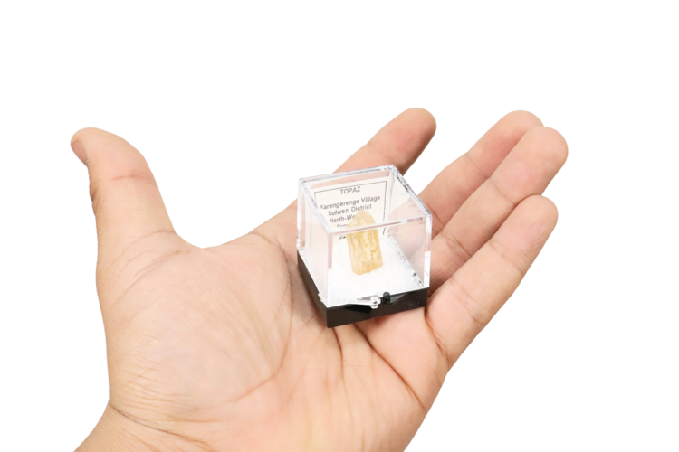 Topaz Karengerenge Village Solwezi Dist. NW Province, Zambia Thumbnail